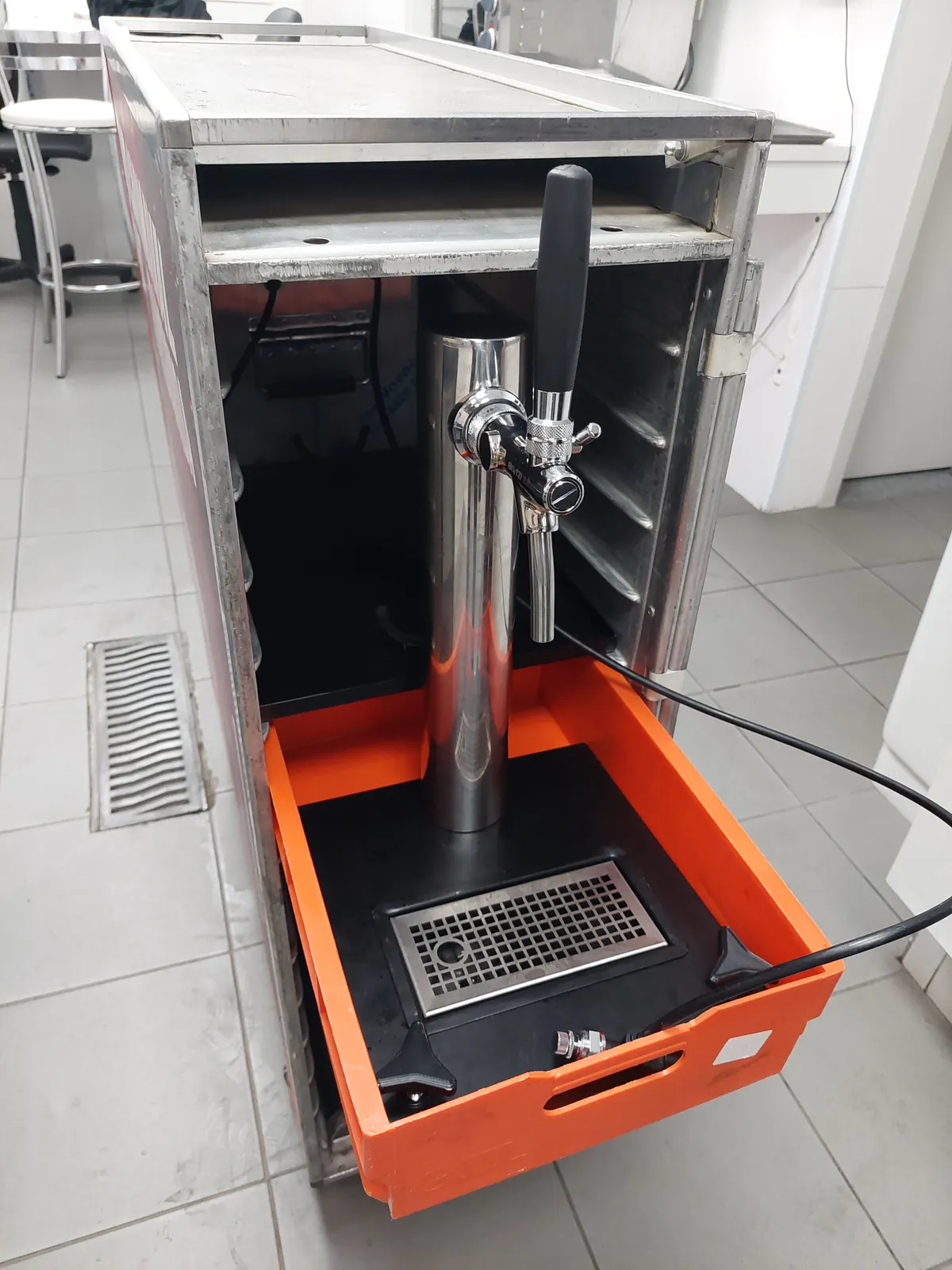 Iteração do primeiro protótipo para ajustar operação e ergonomia